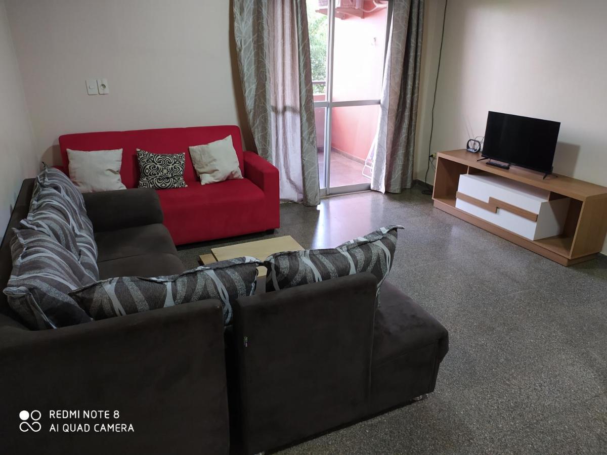 Amplio Y Comodo Apartamento Con Bella Vista En Pleno Centro Ciudad del Este Eksteriør billede